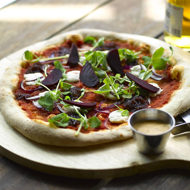 GOAT'S CHEESE & BEETS PIZZA