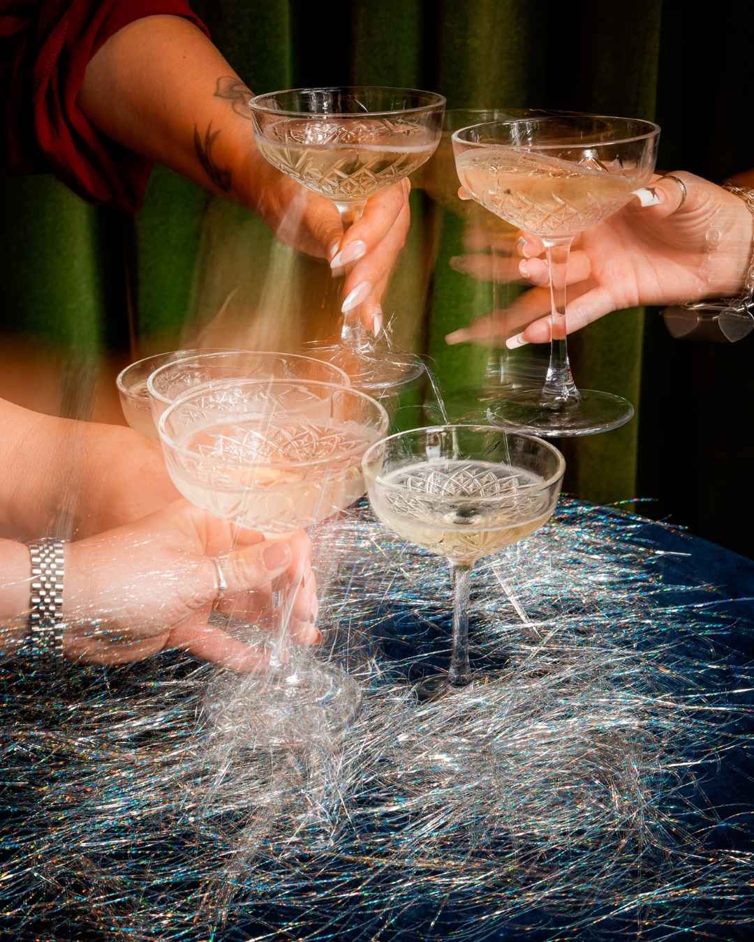 prosecco cheers